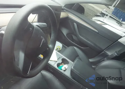 2022 Tesla Model 3 Performance Dual Motor All-Wheel Drive from USA, damaged, VIN 5YJ3E1EC4NF125289